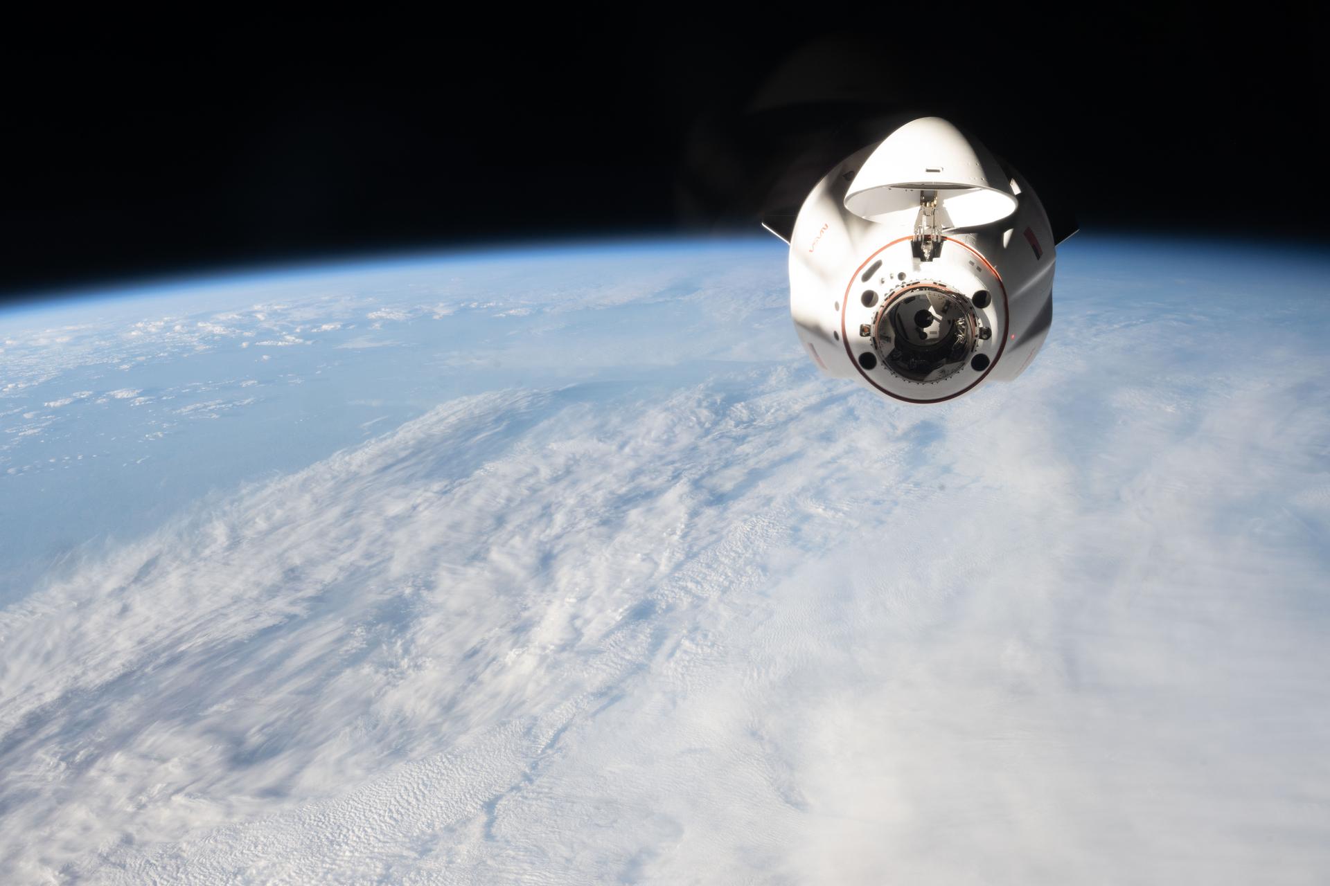 Astronauts Work Cancer, Cartilage Treatments, Cosmonauts Prep for Spacewalk