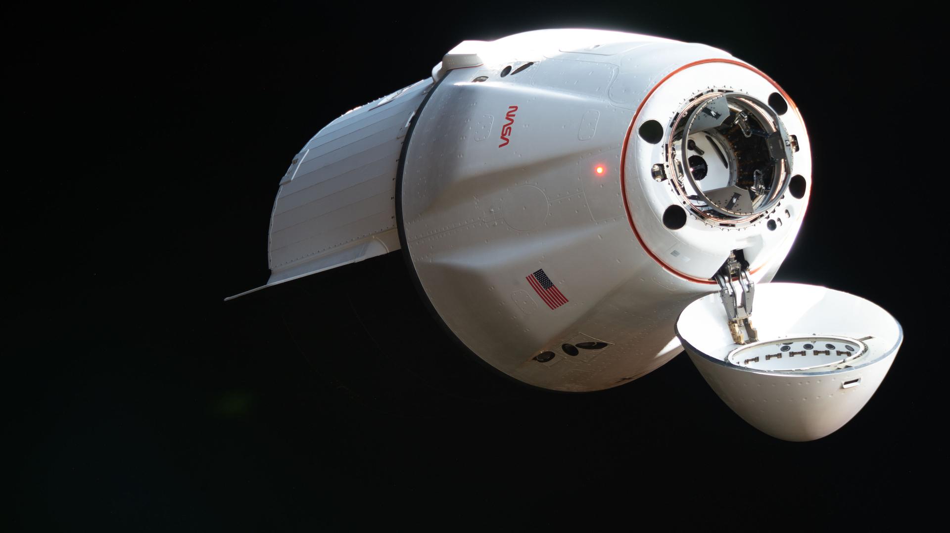 SpaceX Dragon Cargo Mission Approaching Station